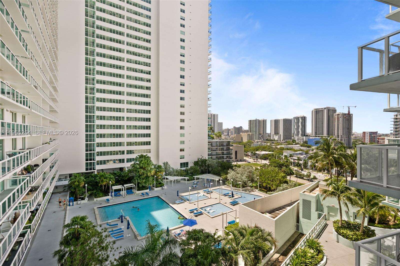 Quantum on the bay Unit #1505 | Picture 13