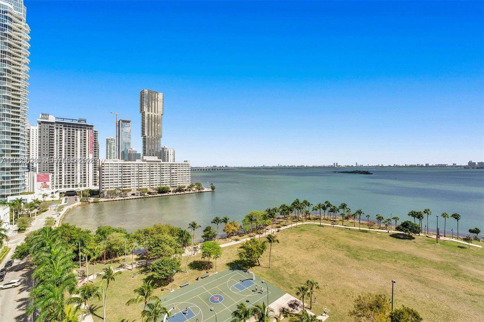 Quantum on the bay Unit #508 | Picture 18