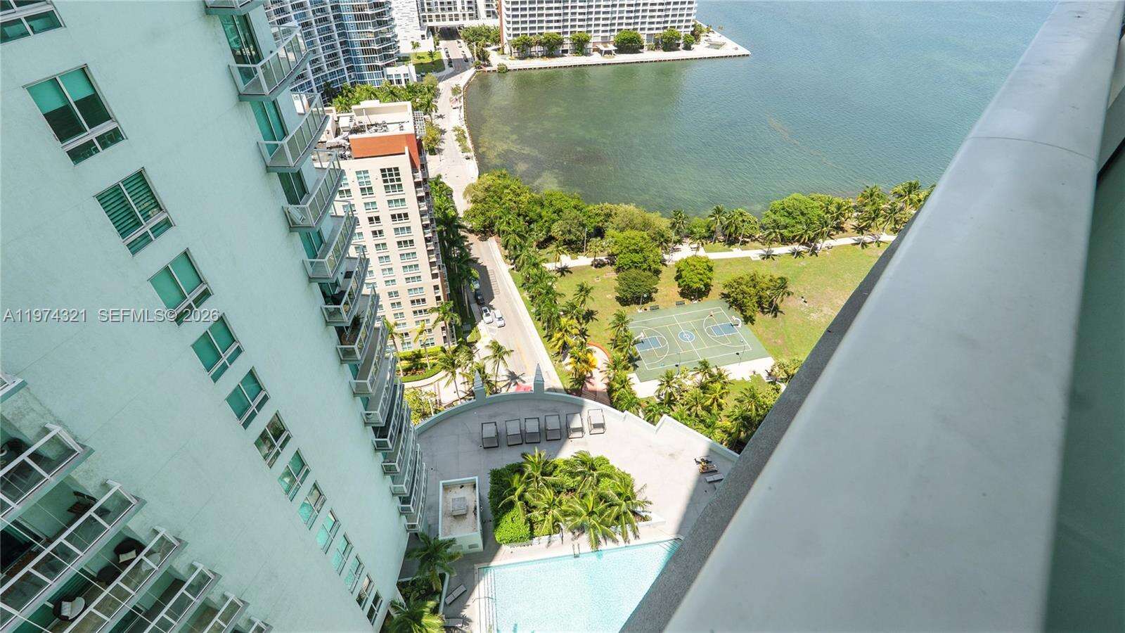 Quantum on the bay Unit #2810 | Picture 17