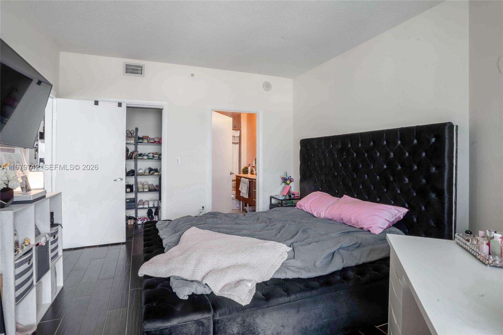 Quantum on the bay Unit #3616 | Picture 15