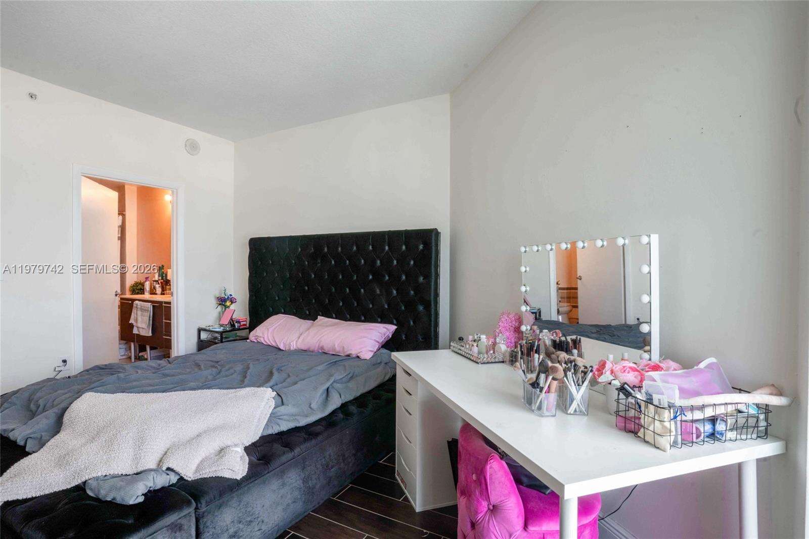 Quantum on the bay Unit #3616 | Picture 16