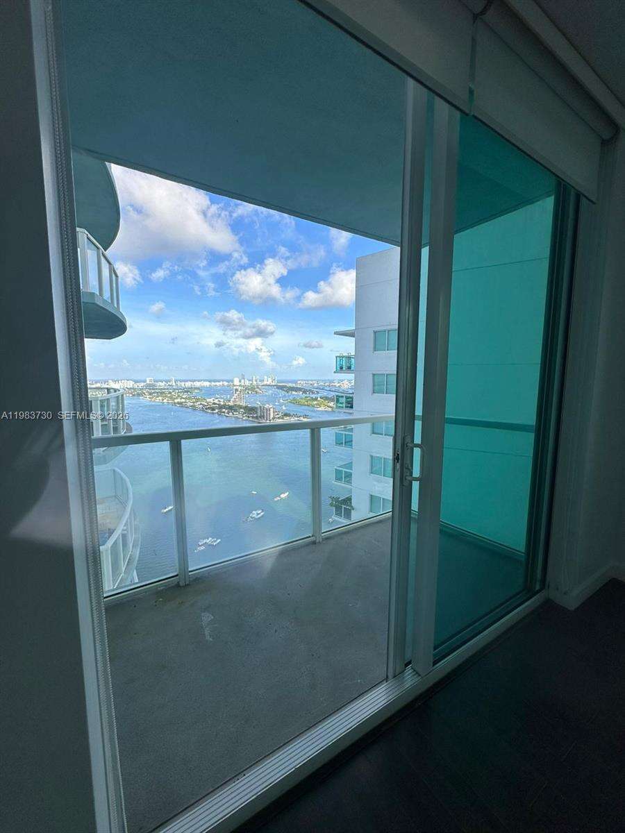 Quantum on the bay Unit #3803 | Picture 2