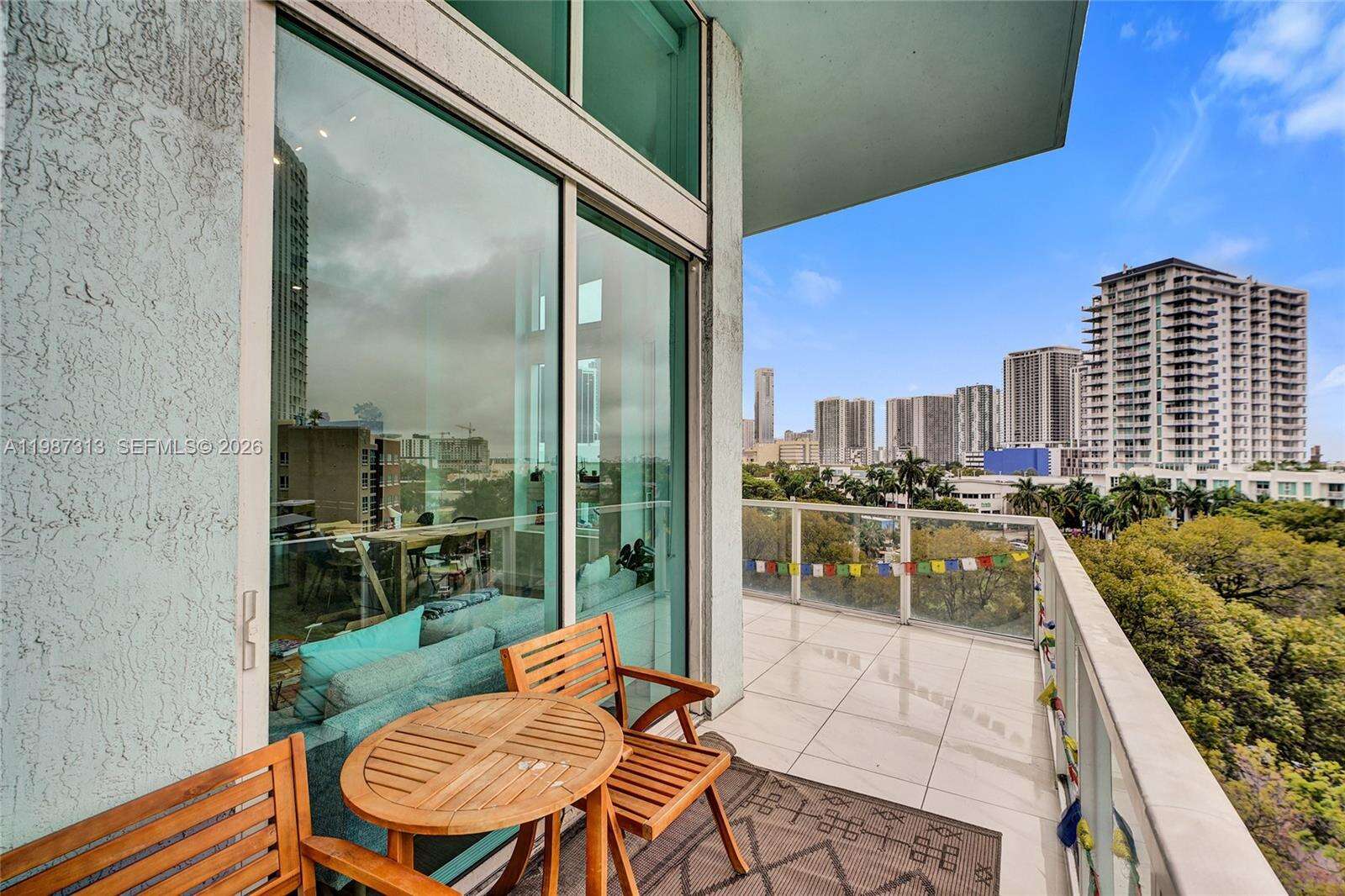 Quantum on the bay Unit #816 | Picture 21