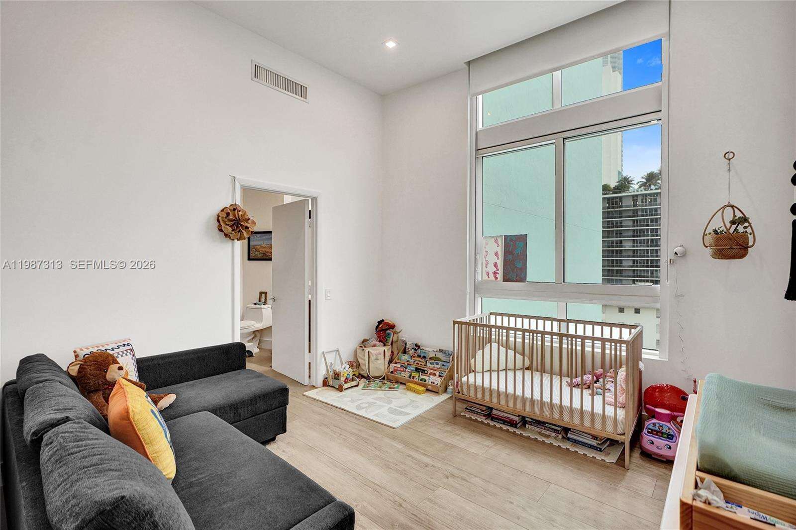 Quantum on the bay Unit #816 | Picture 30