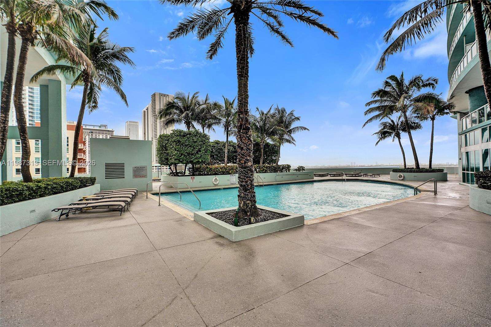 Quantum on the bay Unit #816 | Picture 55