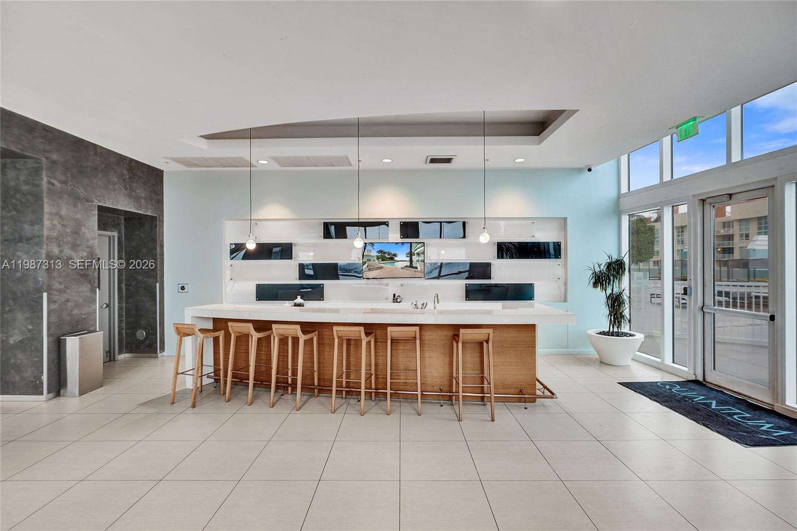 Quantum on the bay Unit #816 | Picture 67