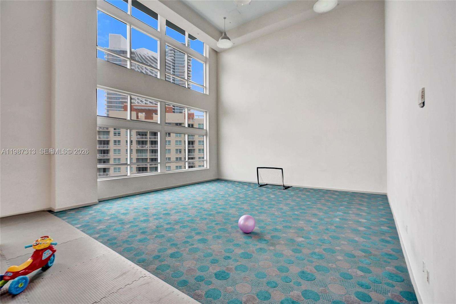 Quantum on the bay Unit #816 | Picture 70