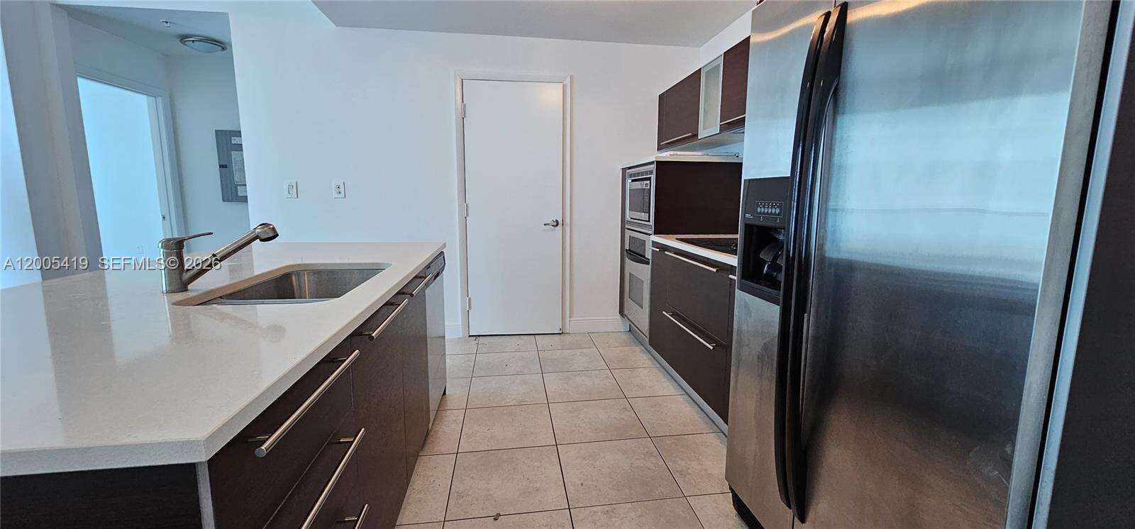 Quantum on the bay Unit #1617 | Picture 2