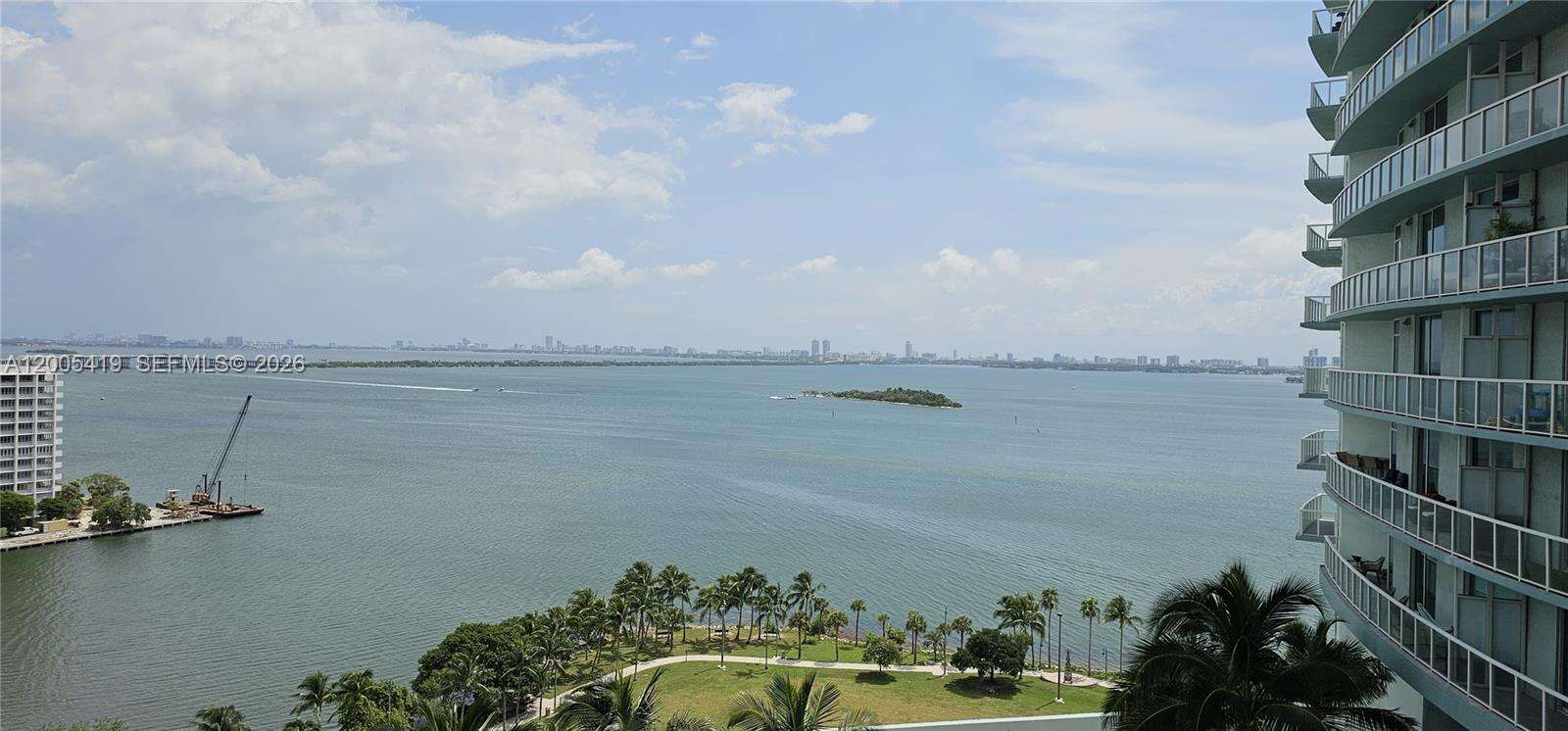 Quantum on the bay Unit #1617 | Picture 15