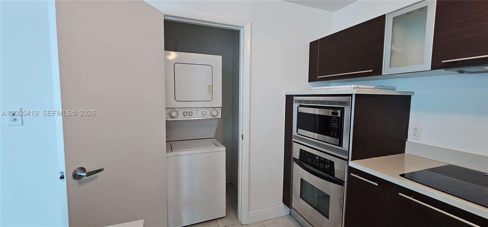 Quantum on the bay Unit #1617 | Picture 3