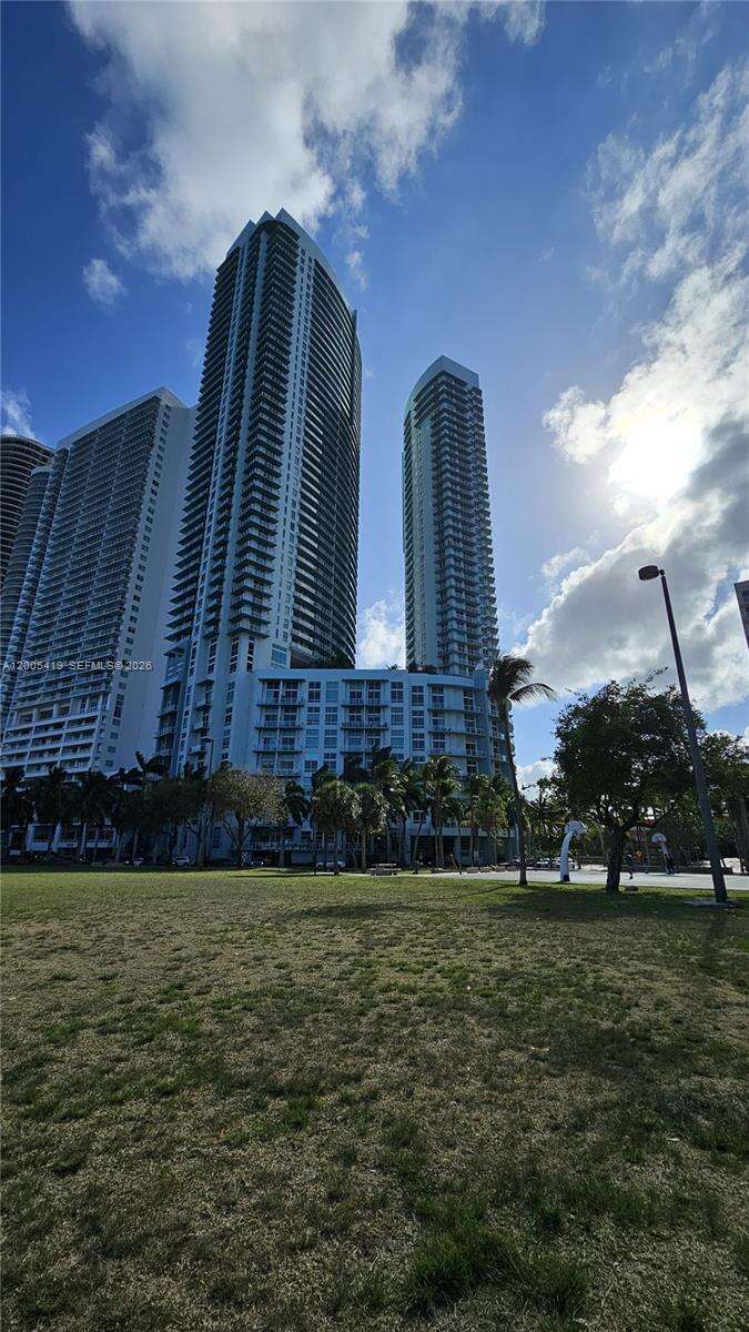 Quantum on the bay Unit #1617 | Picture 27