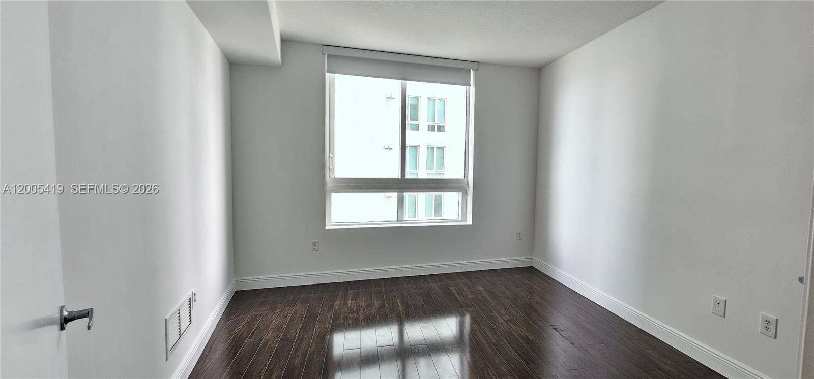 Quantum on the bay Unit #1617 | Picture 6