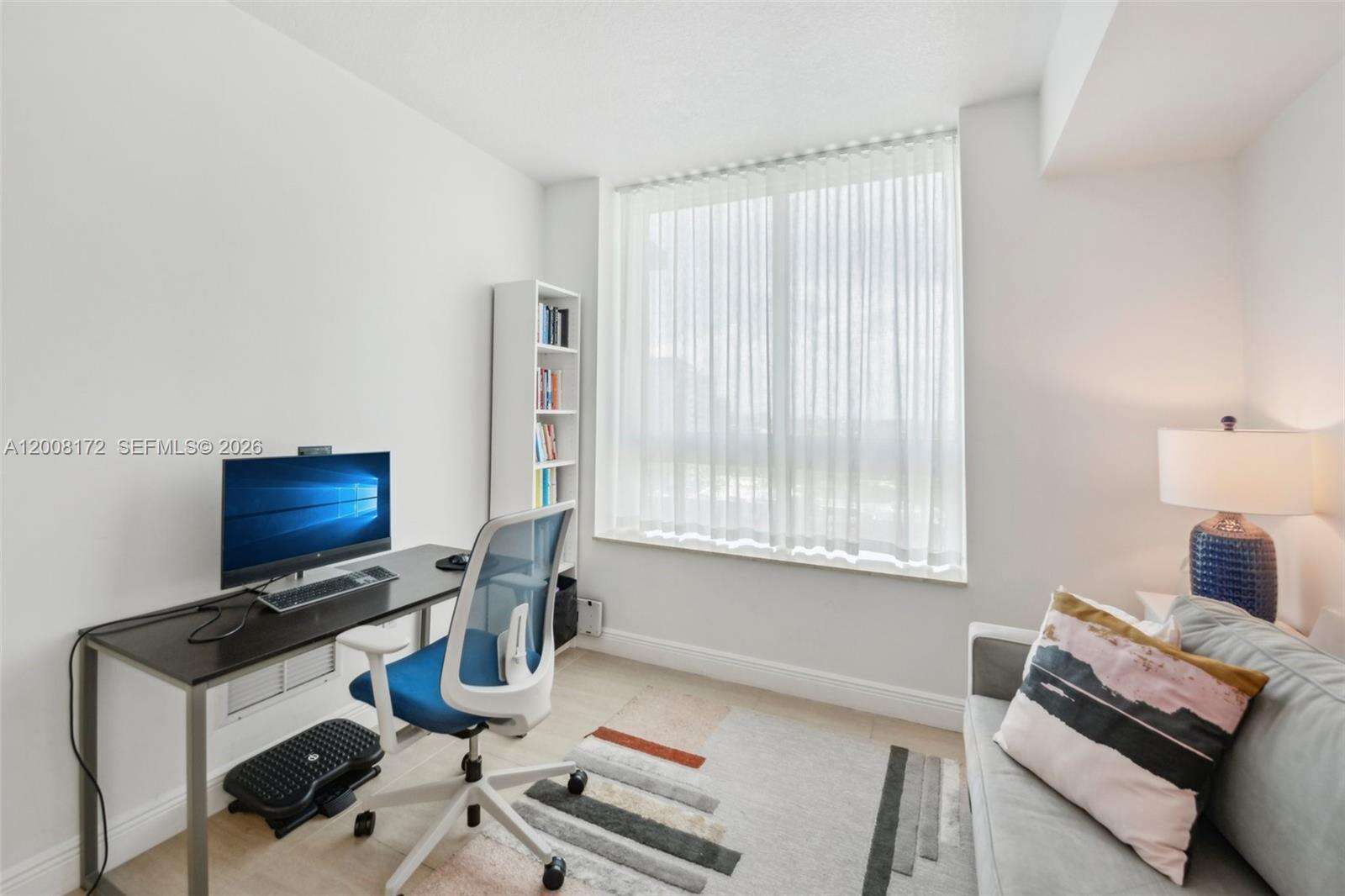 Quantum on the bay Unit #1511 | Picture 16