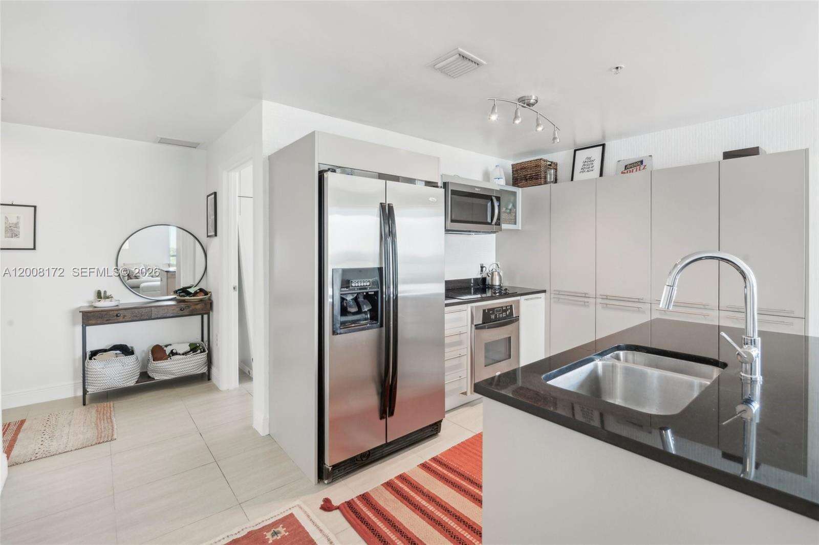 Quantum on the bay Unit #1511 | Picture 5