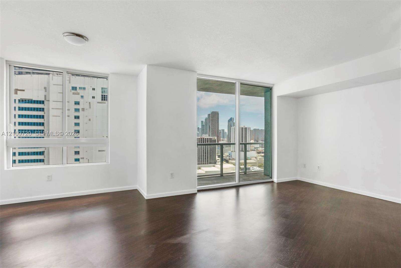 Quantum on the bay Unit #2919 | Picture 6