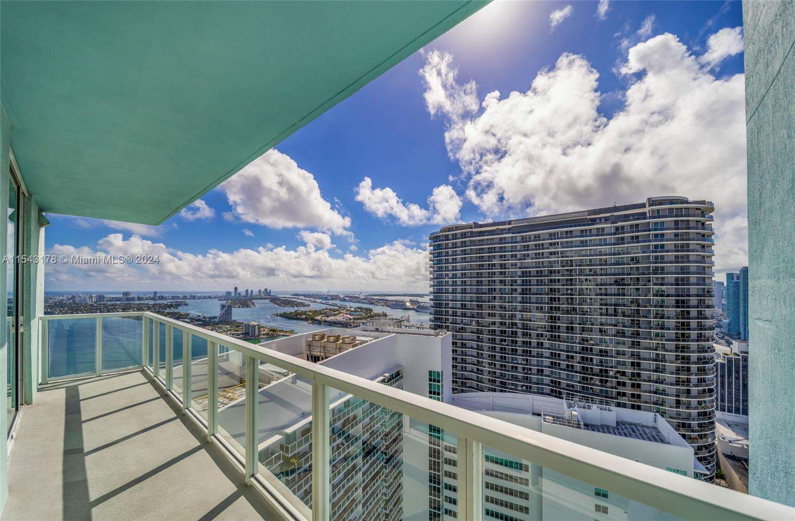 Quantum on the bay For Rent | Unit #4509