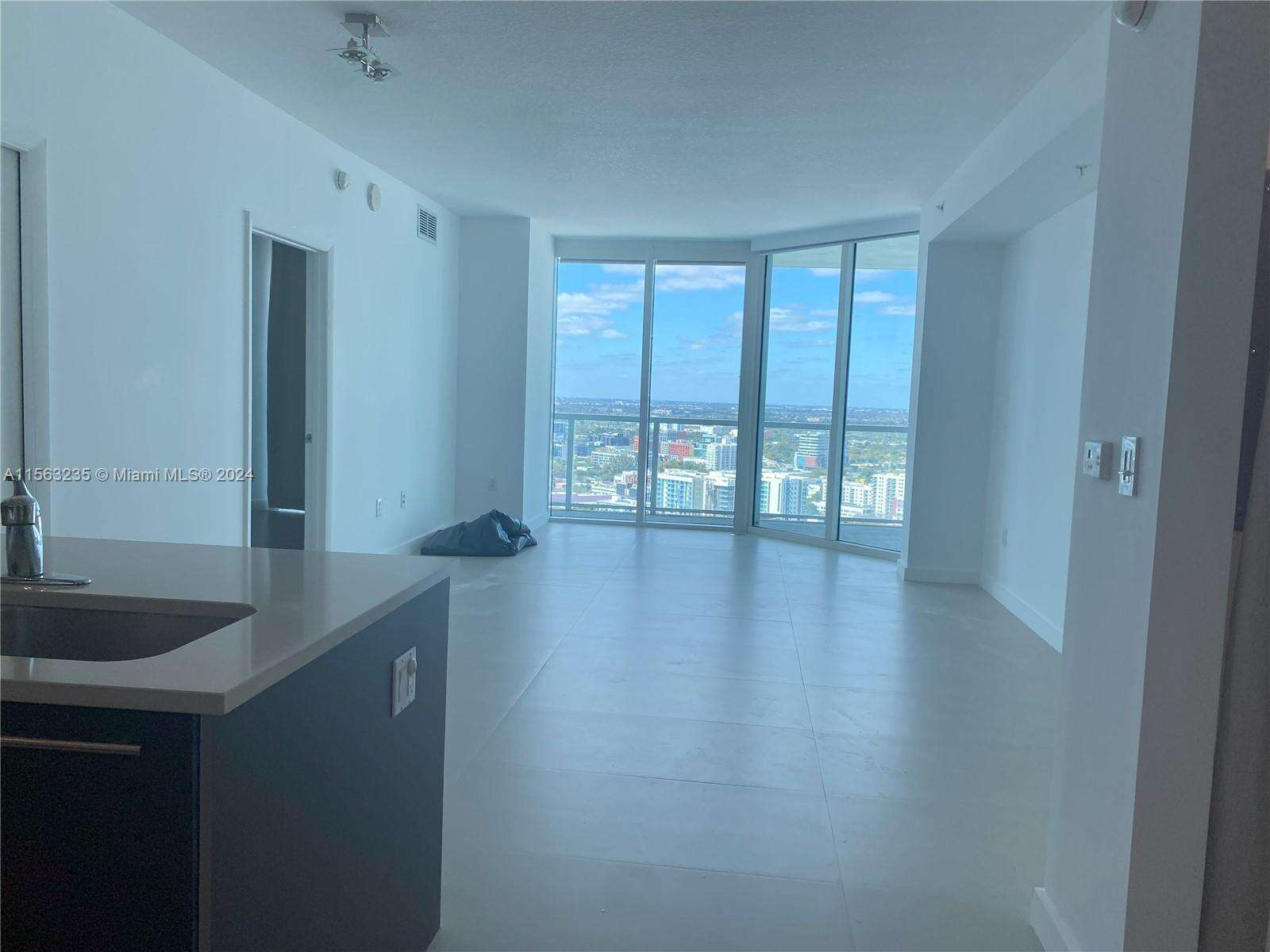 Quantum on the bay For Rent | Unit #3216