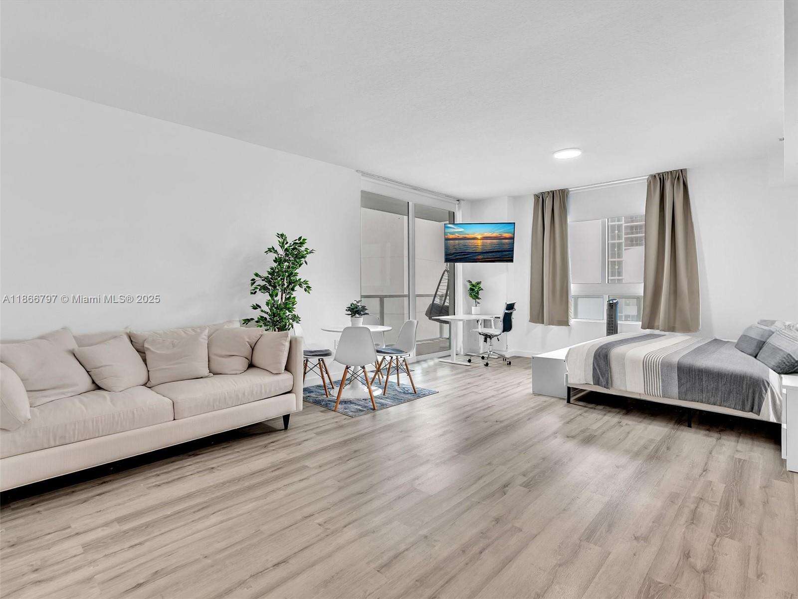 Quantum on the bay For Rent | Unit #3405