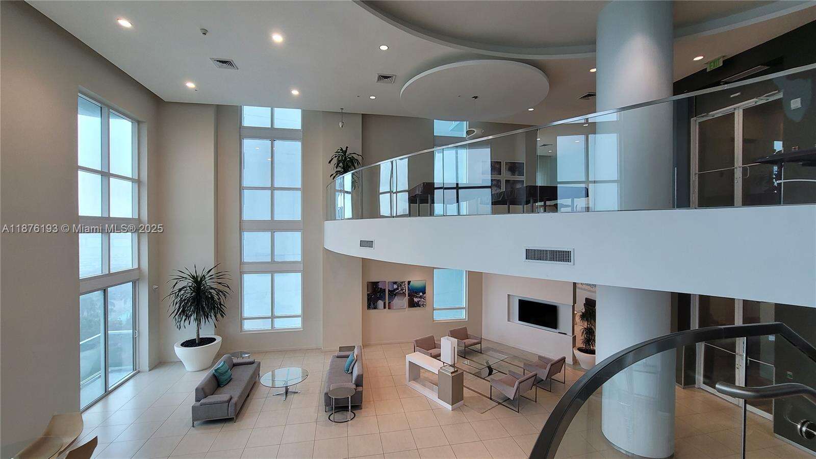 Quantum on the bay Unit #2009 | Picture 20