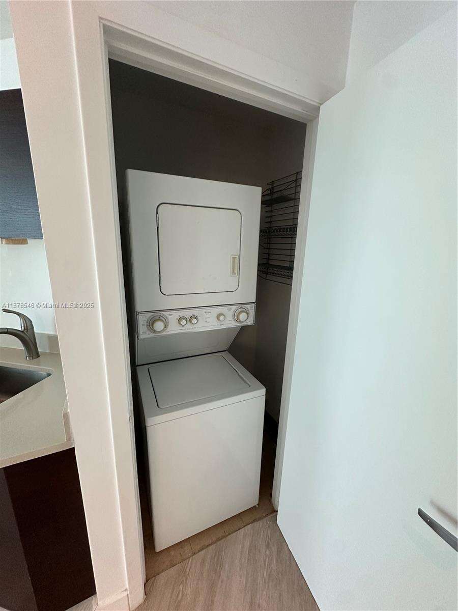 Quantum on the bay Unit #2305 | Picture 7