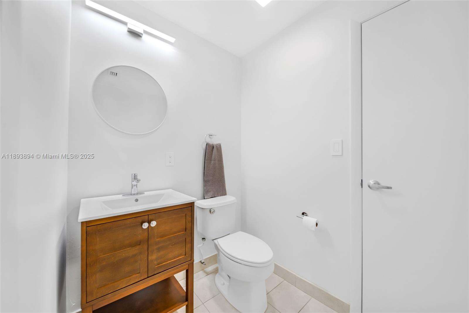 Quantum on the bay Unit #4509 | Picture 15