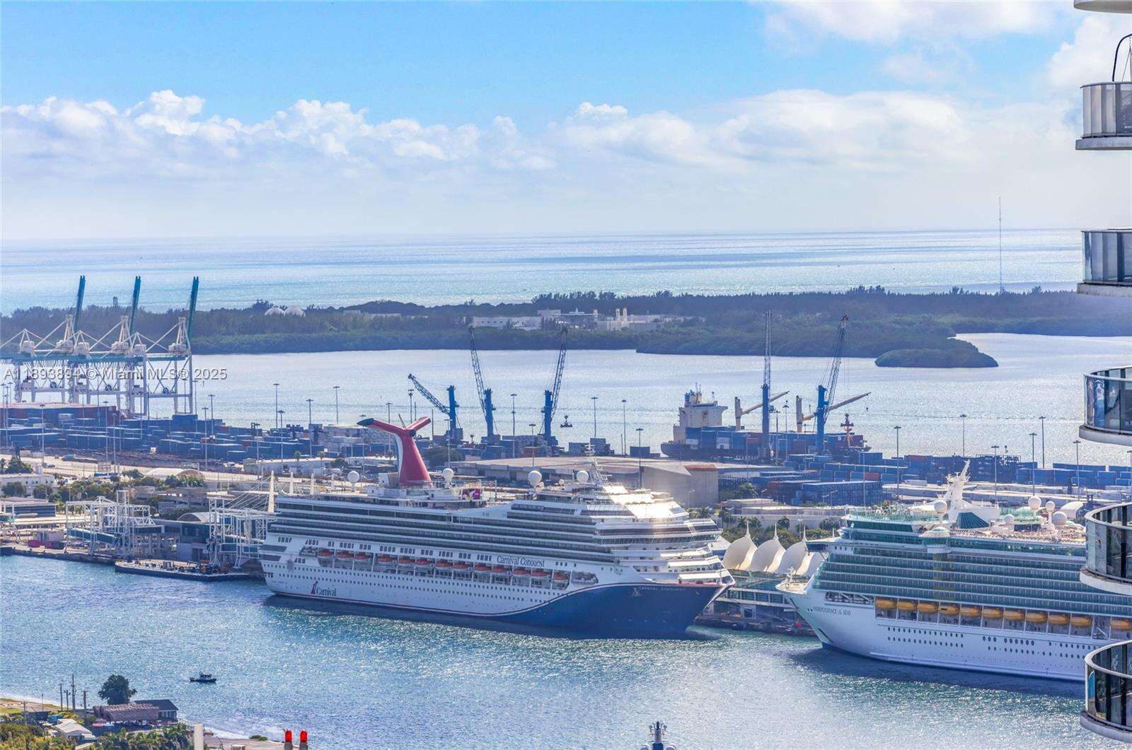 Quantum on the bay Unit #4509 | Picture 24