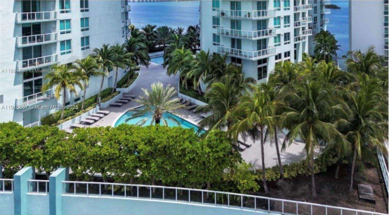 Quantum on the bay Unit #3811 | Picture 16