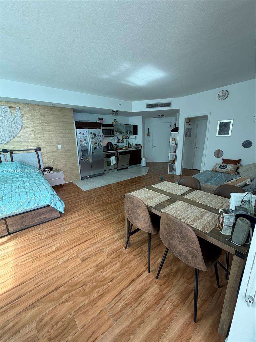 Quantum on the bay Unit #3005 | Picture 13