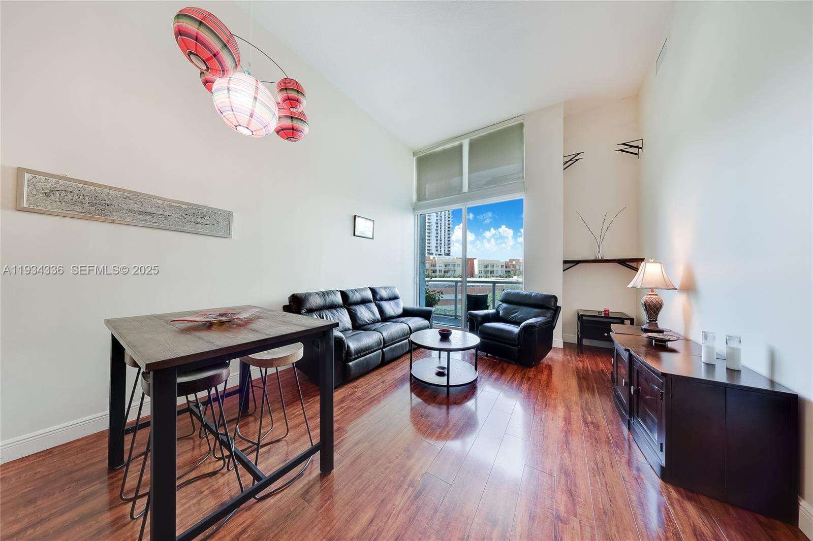 Quantum on the bay Unit #711 | Picture 5