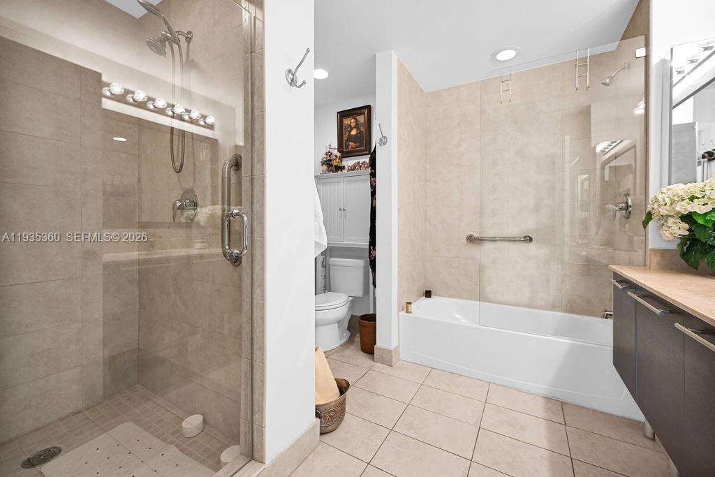 Quantum on the bay Unit #5103 | Picture 26