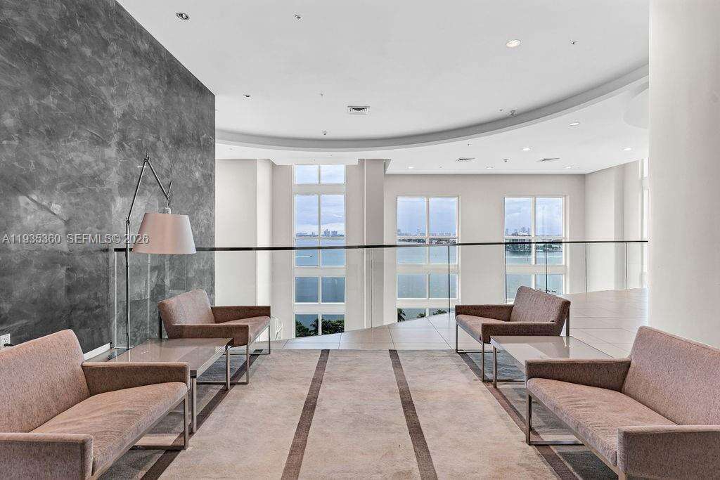 Quantum on the bay Unit #5103 | Picture 44