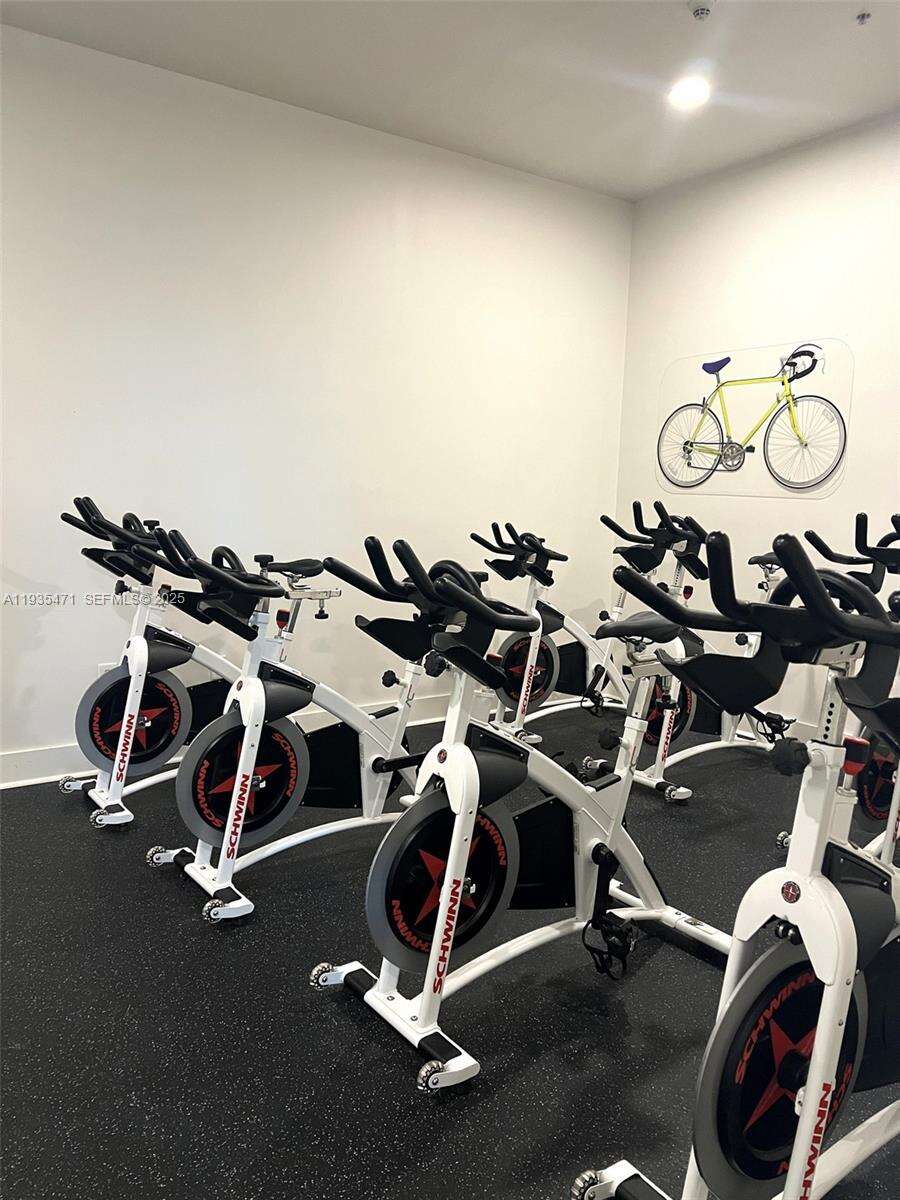 Quantum on the bay Unit #2117 | Picture 13