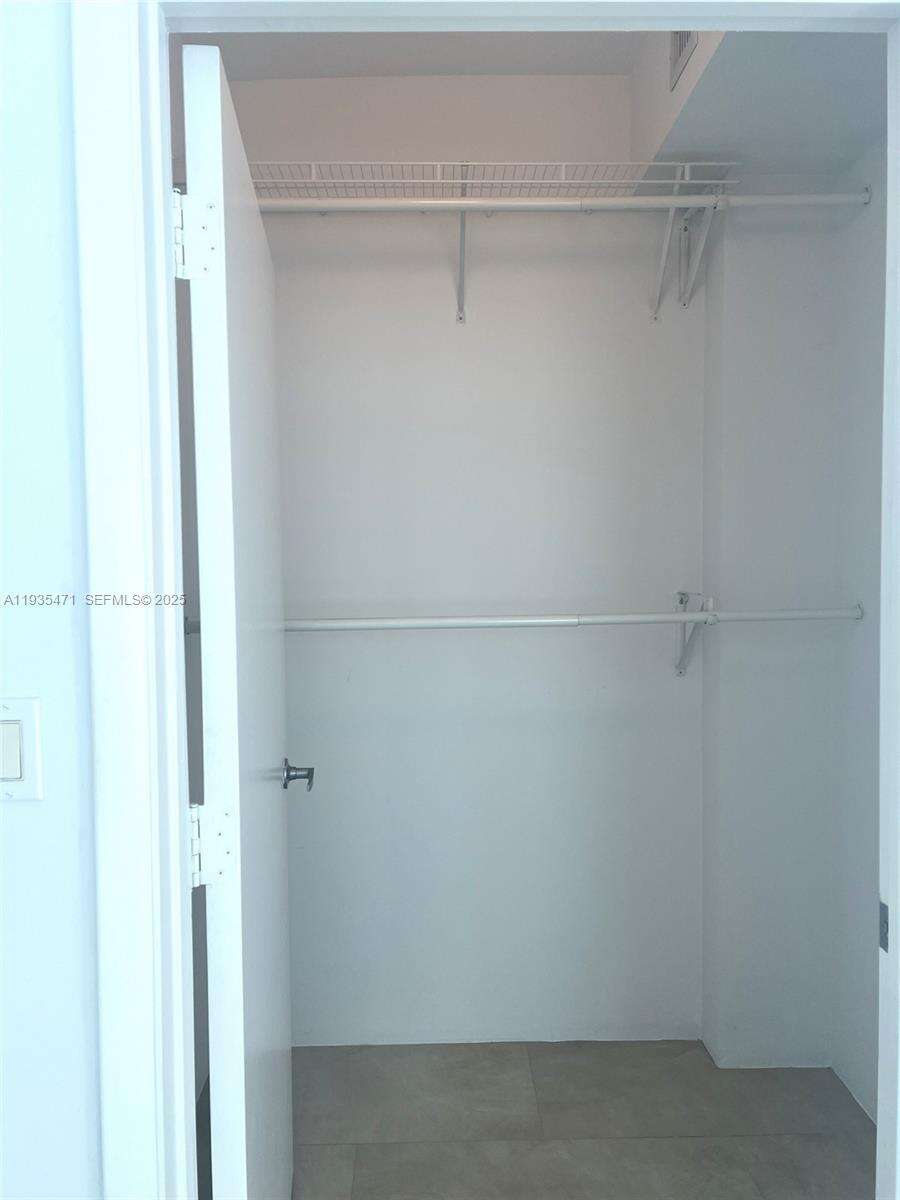 Quantum on the bay Unit #2117 | Picture 20