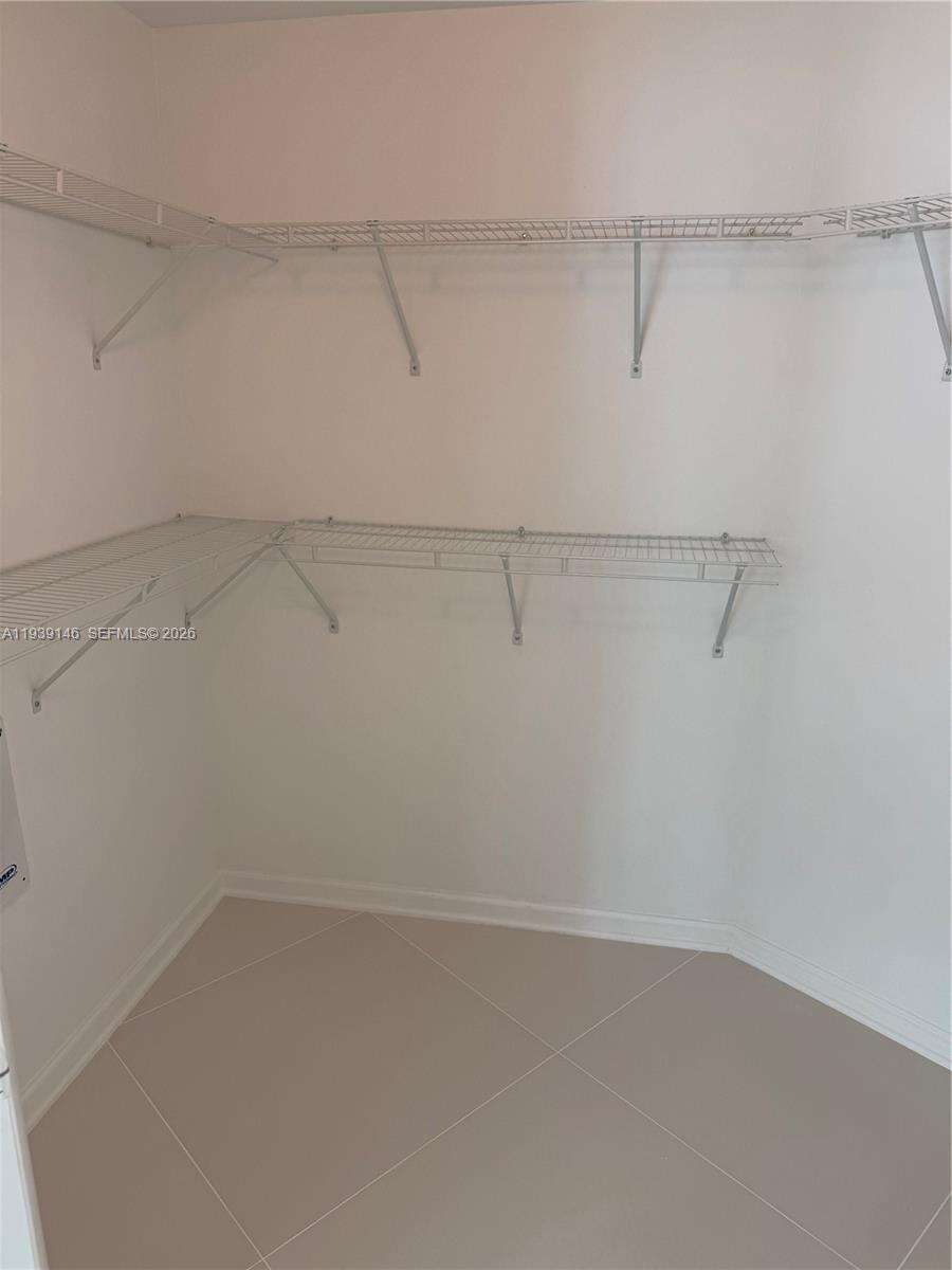 Quantum on the bay Unit #3505 | Picture 18