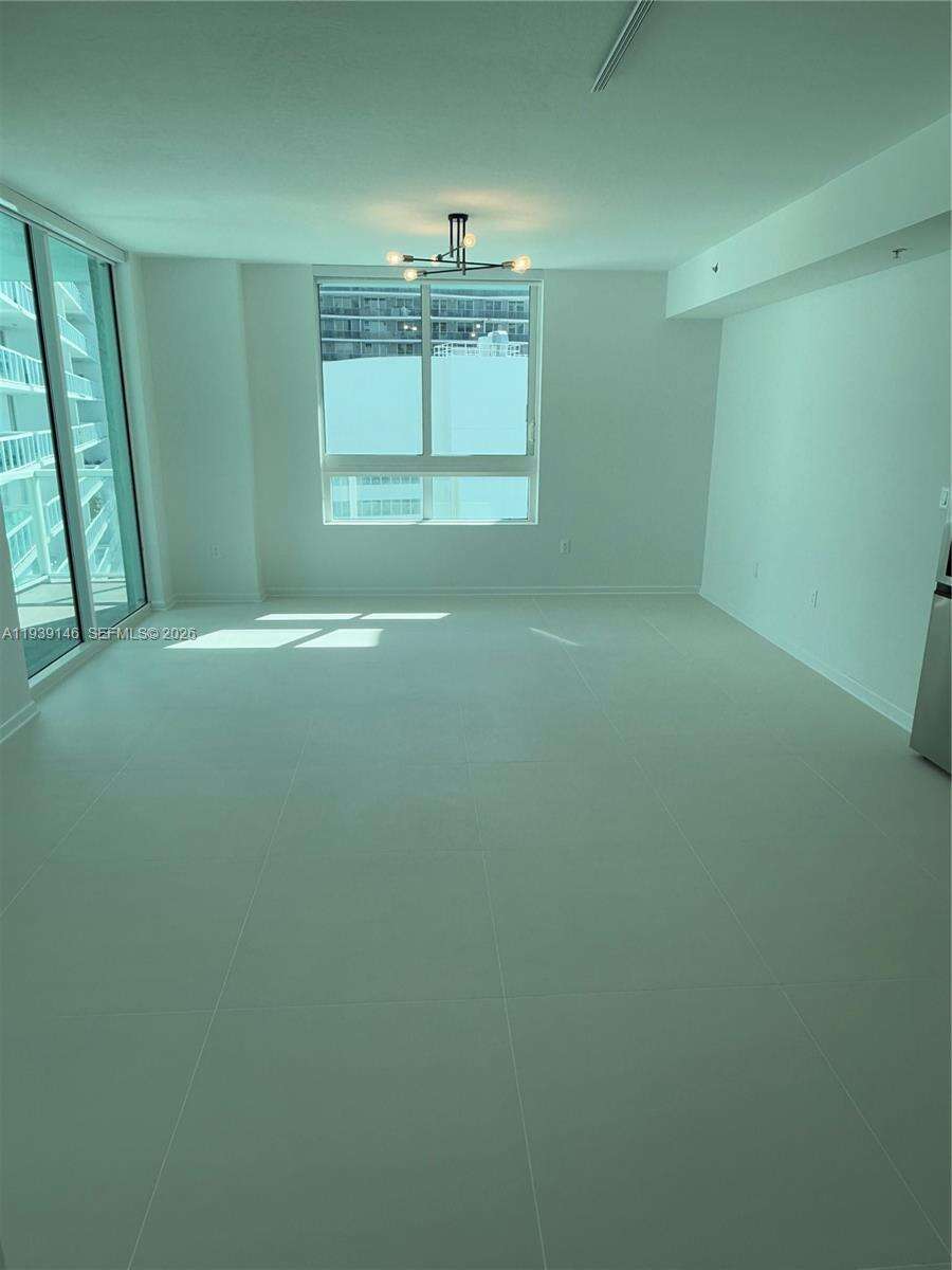 Quantum on the bay Unit #3505 | Picture 3