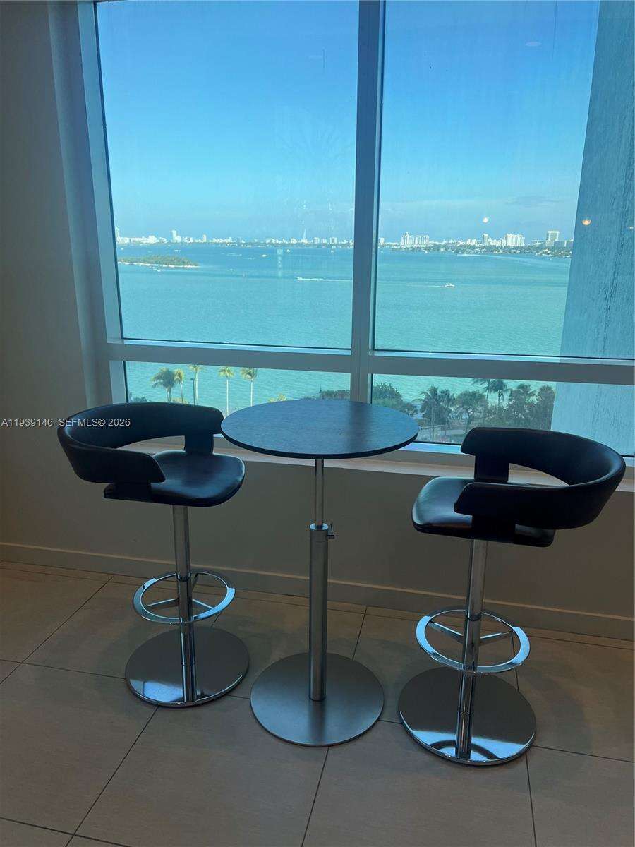 Quantum on the bay Unit #3505 | Picture 25