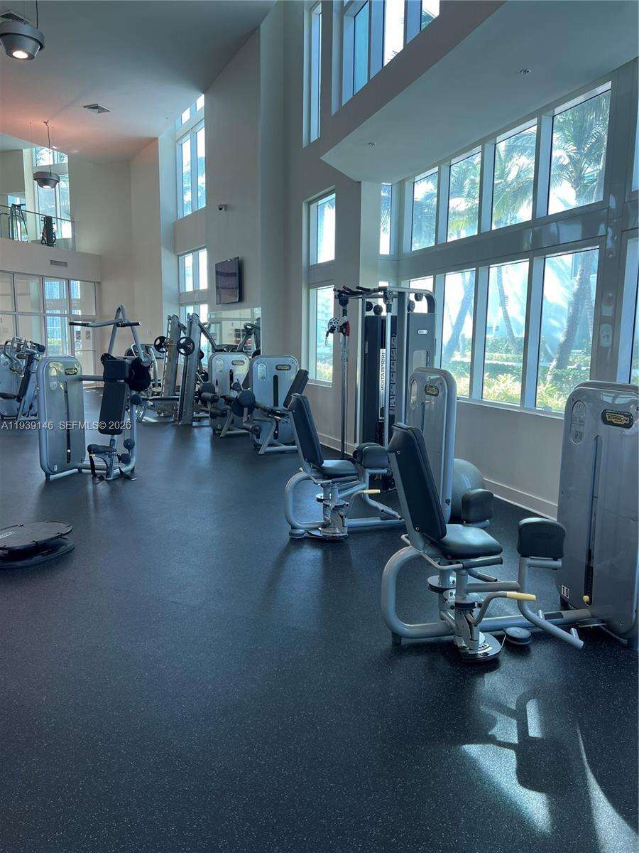 Quantum on the bay Unit #3505 | Picture 34