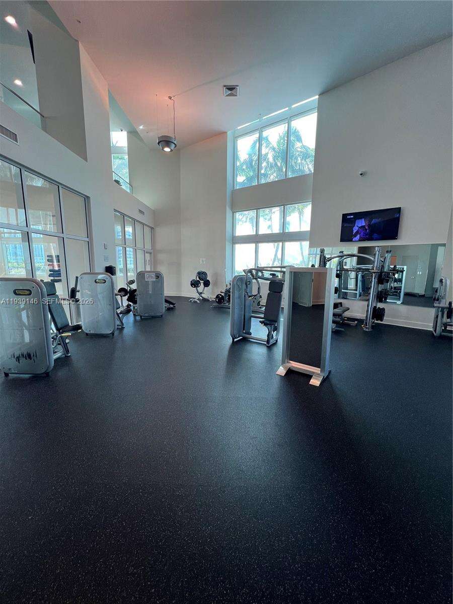 Quantum on the bay Unit #3505 | Picture 36