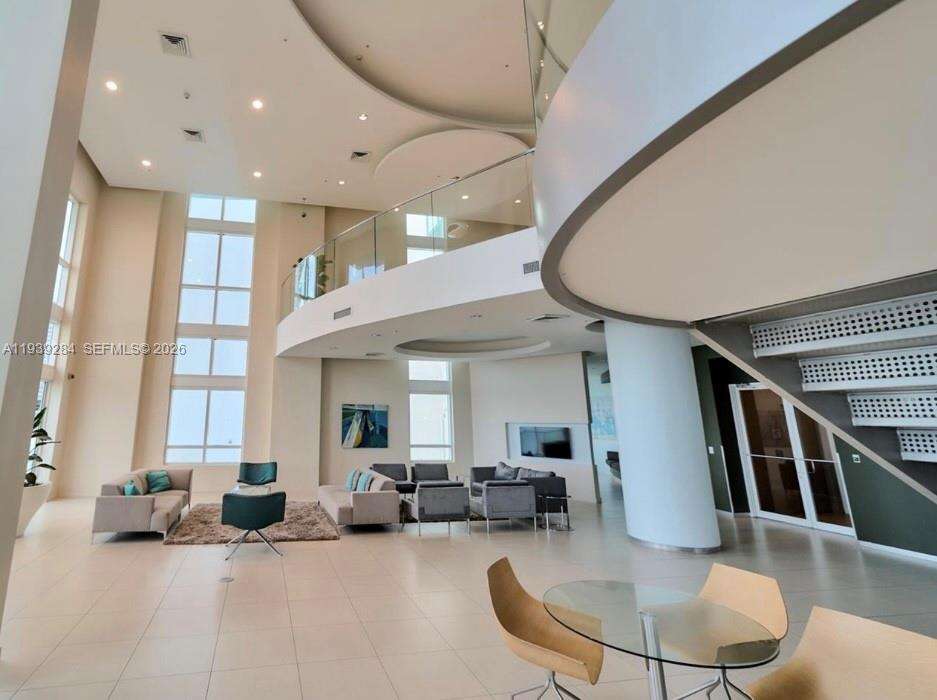 Quantum on the bay Unit #2403 | Picture 27