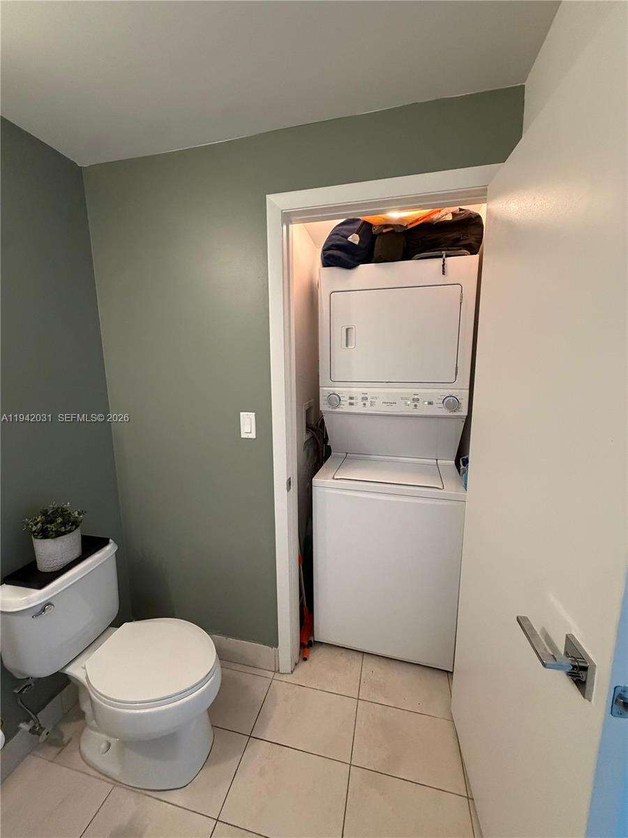 Quantum on the bay Unit #1714 | Picture 14