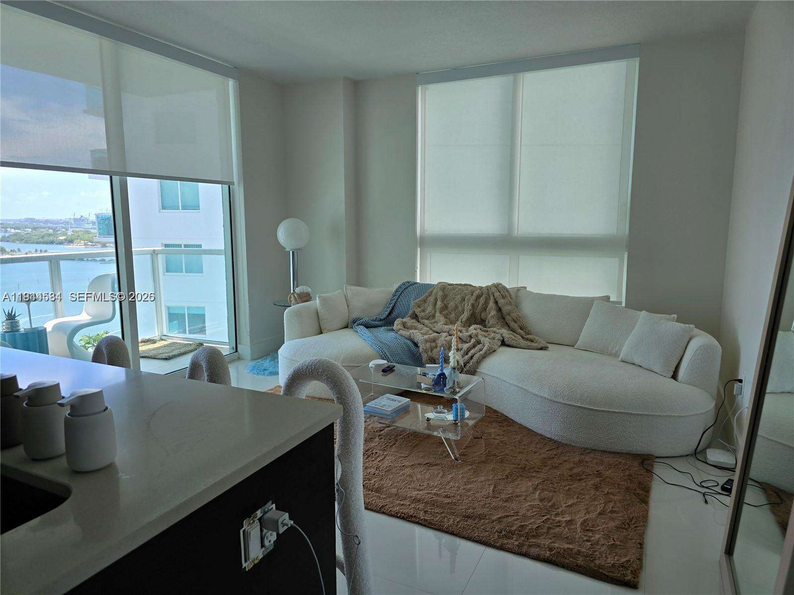 Quantum on the bay Unit #1803 | Picture 12