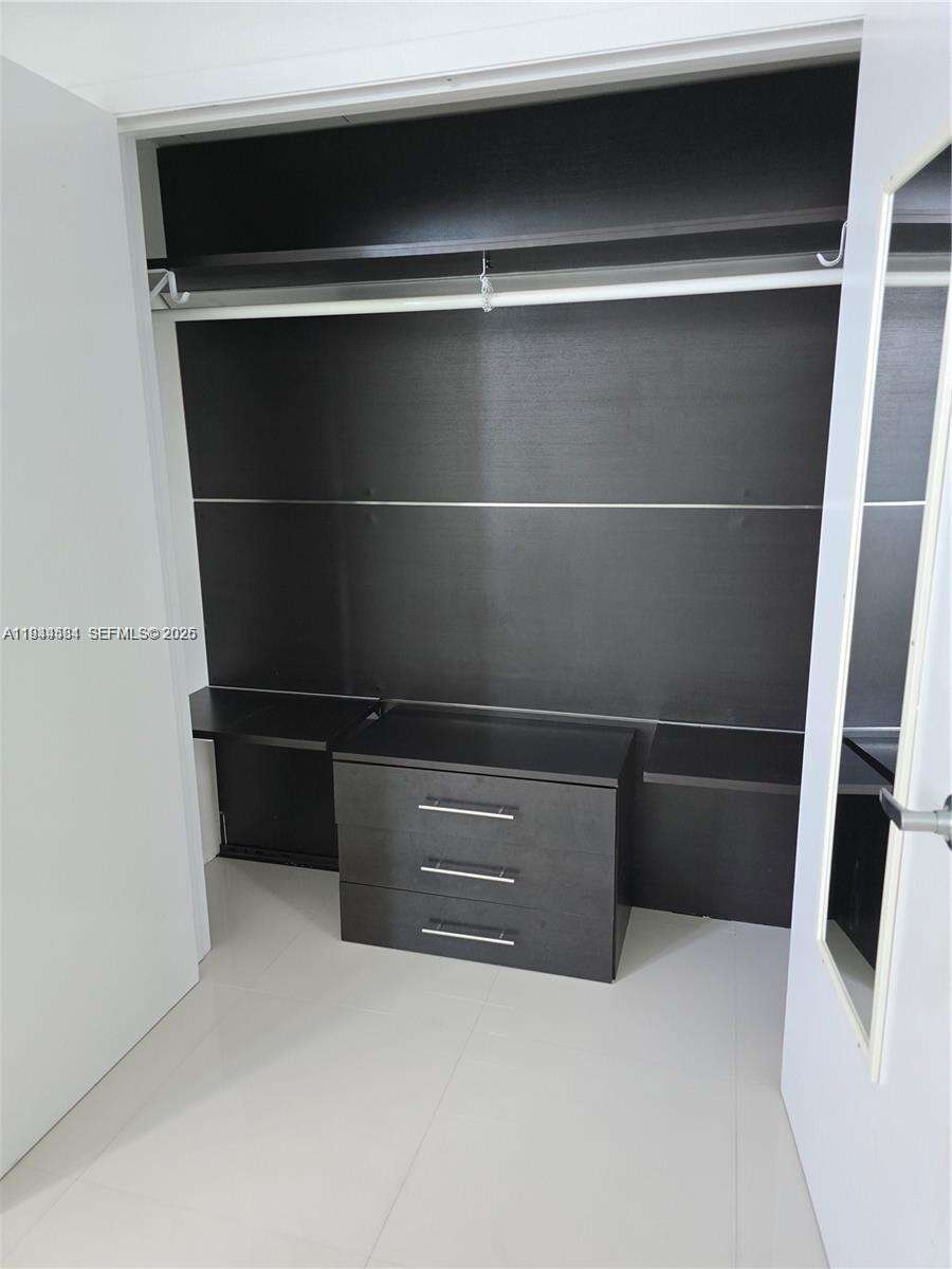 Quantum on the bay Unit #1803 | Picture 7