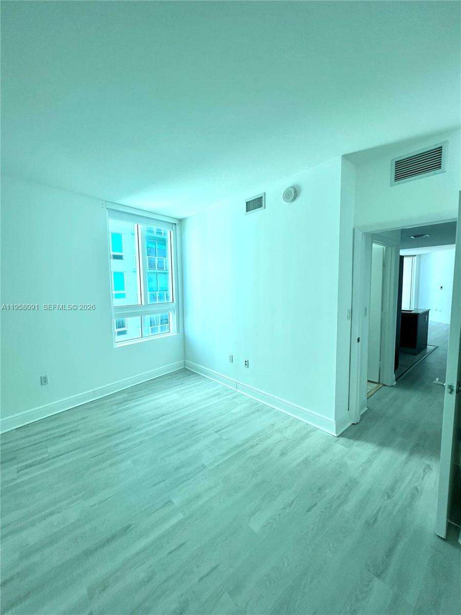 Quantum on the bay Unit #3510 | Picture 19