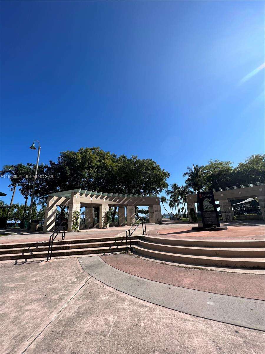 Quantum on the bay Unit #3510 | Picture 24