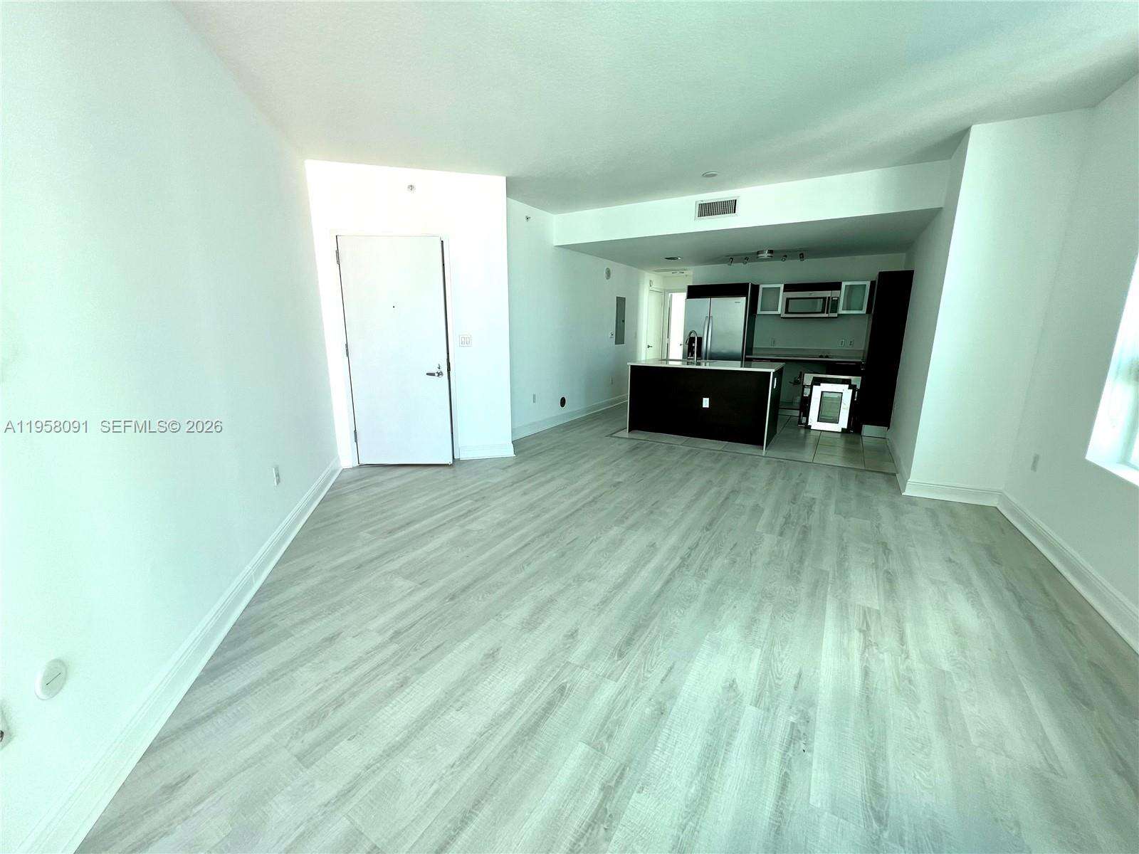 Quantum on the bay Unit #3510 | Picture 4