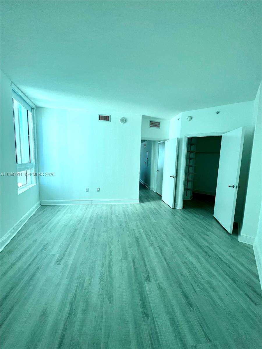 Quantum on the bay Unit #3510 | Picture 5