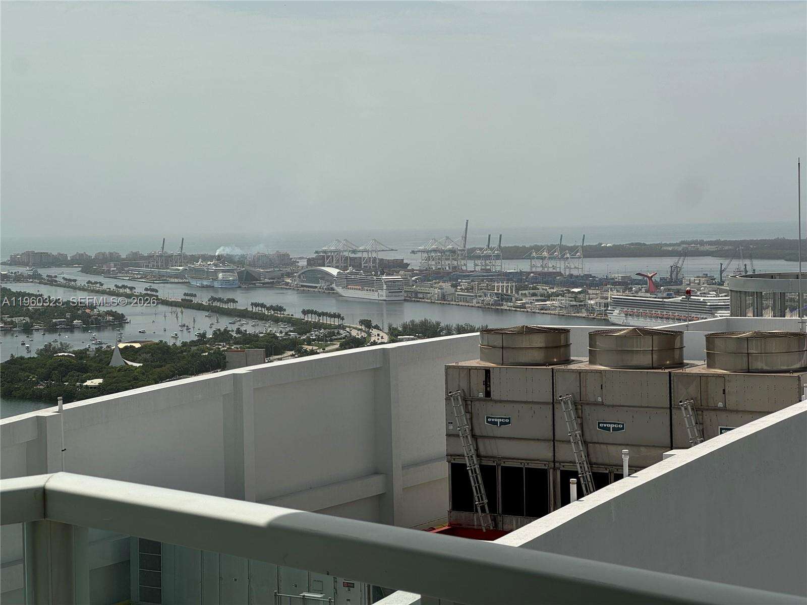 Quantum on the bay For Rent | Unit #4307