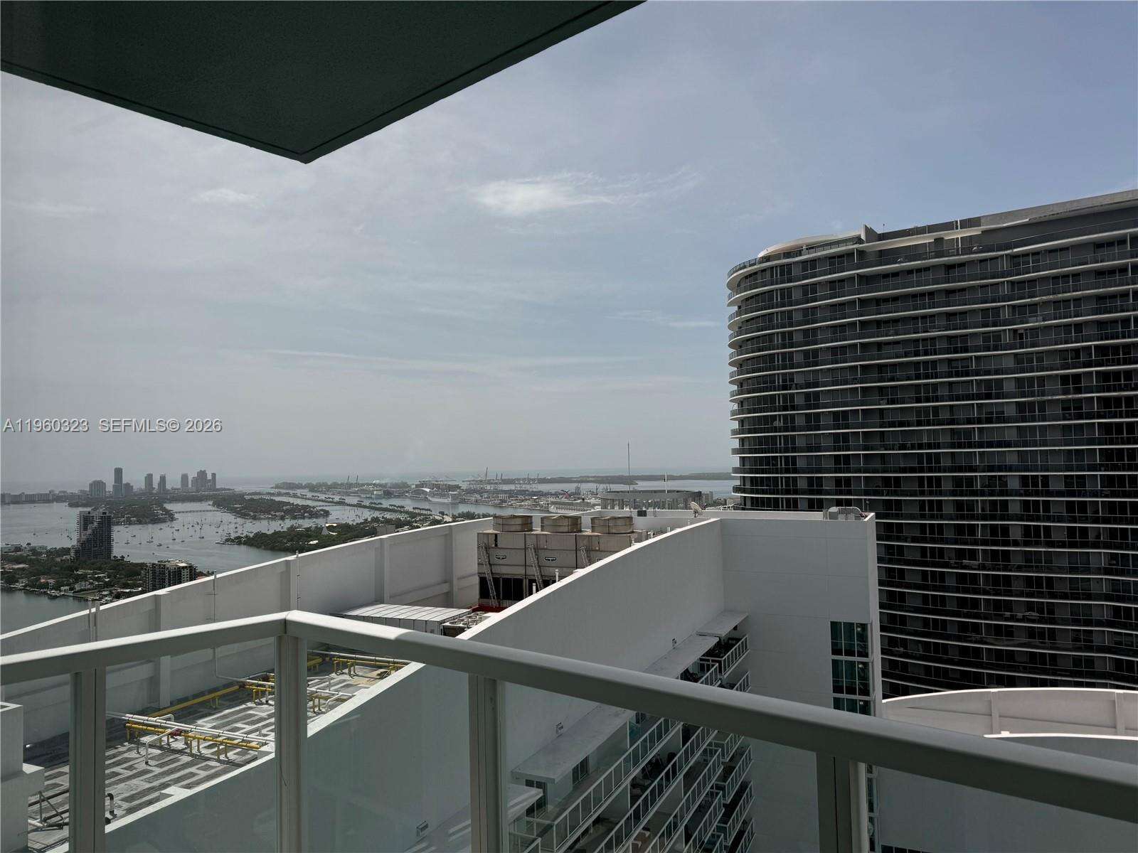 Quantum on the bay Unit #4307 | Picture 2