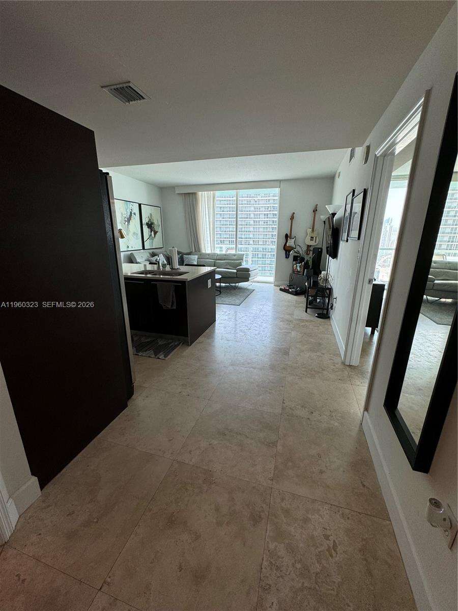 Quantum on the bay Unit #4307 | Picture 11