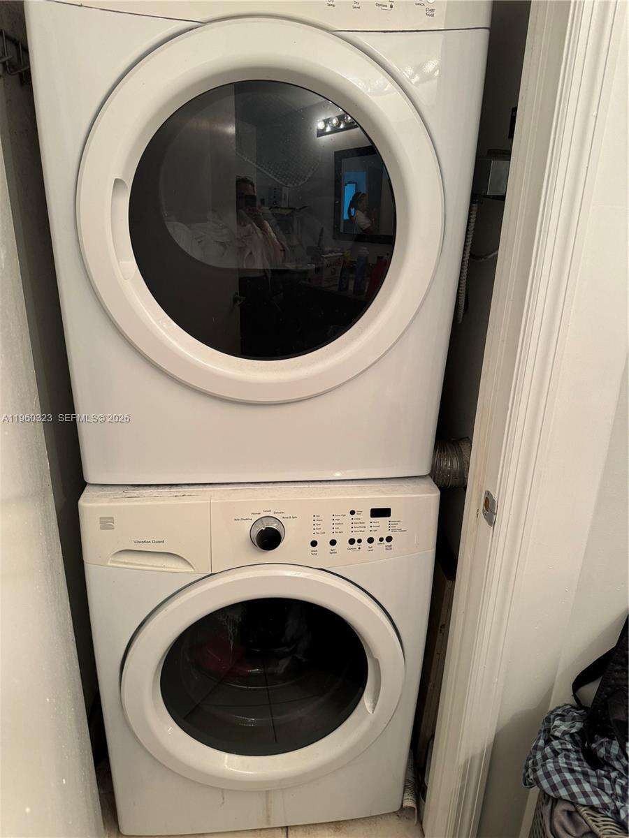 Quantum on the bay Unit #4307 | Picture 16